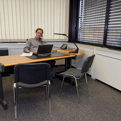 centre-athena-bureau-equipe-collaboratif-02