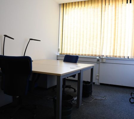 centre-athena-bureau-individuel-lumineux-01